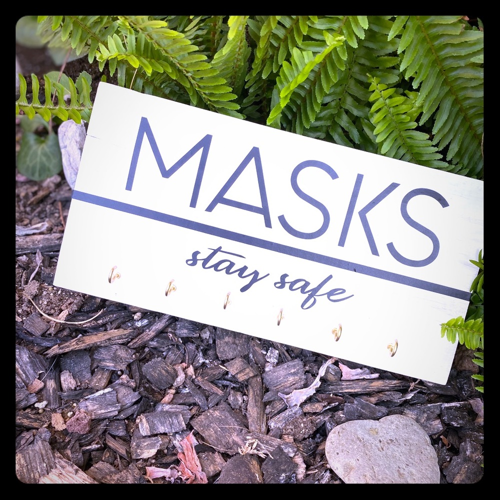 Mask organizer, catch all for family mask, keys